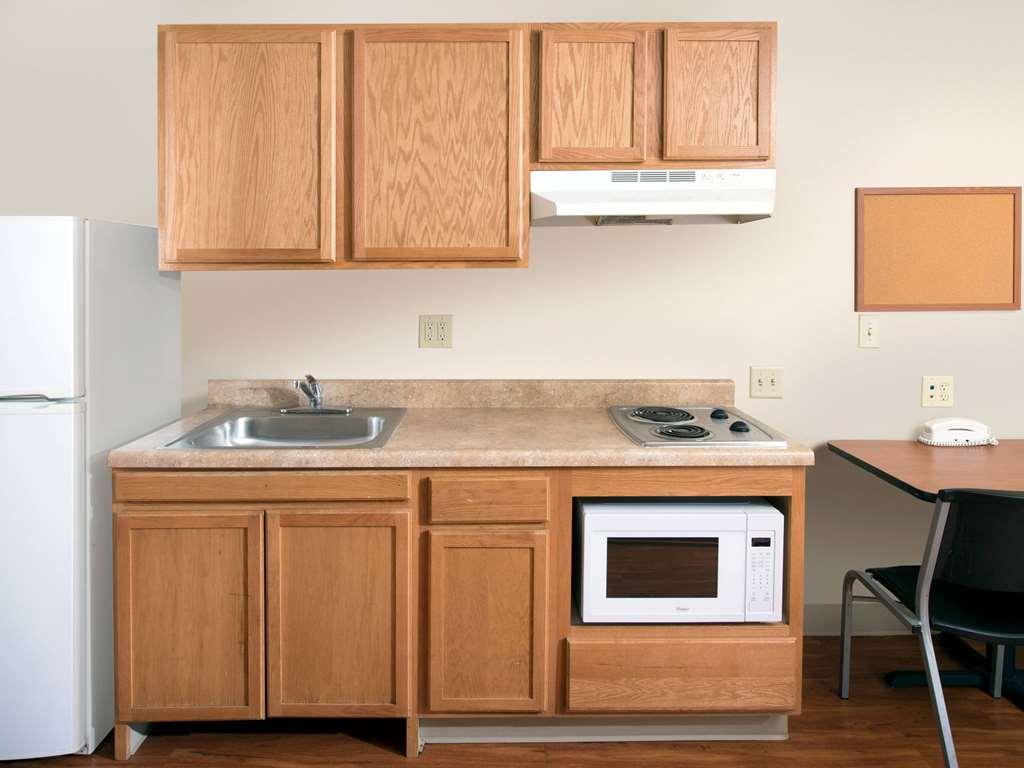 Extended Stay America Select Suites - Wichita - North Cameră foto